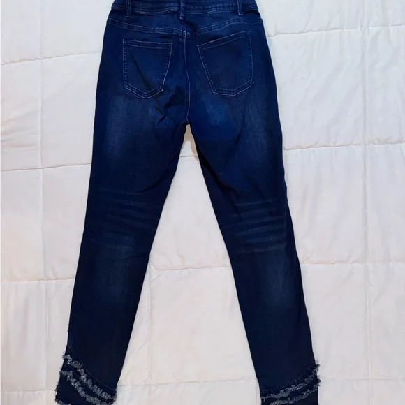 CHARLIE B Midnight Blue Cropped Jeans with Frayed Hem - Picture 4 of 4